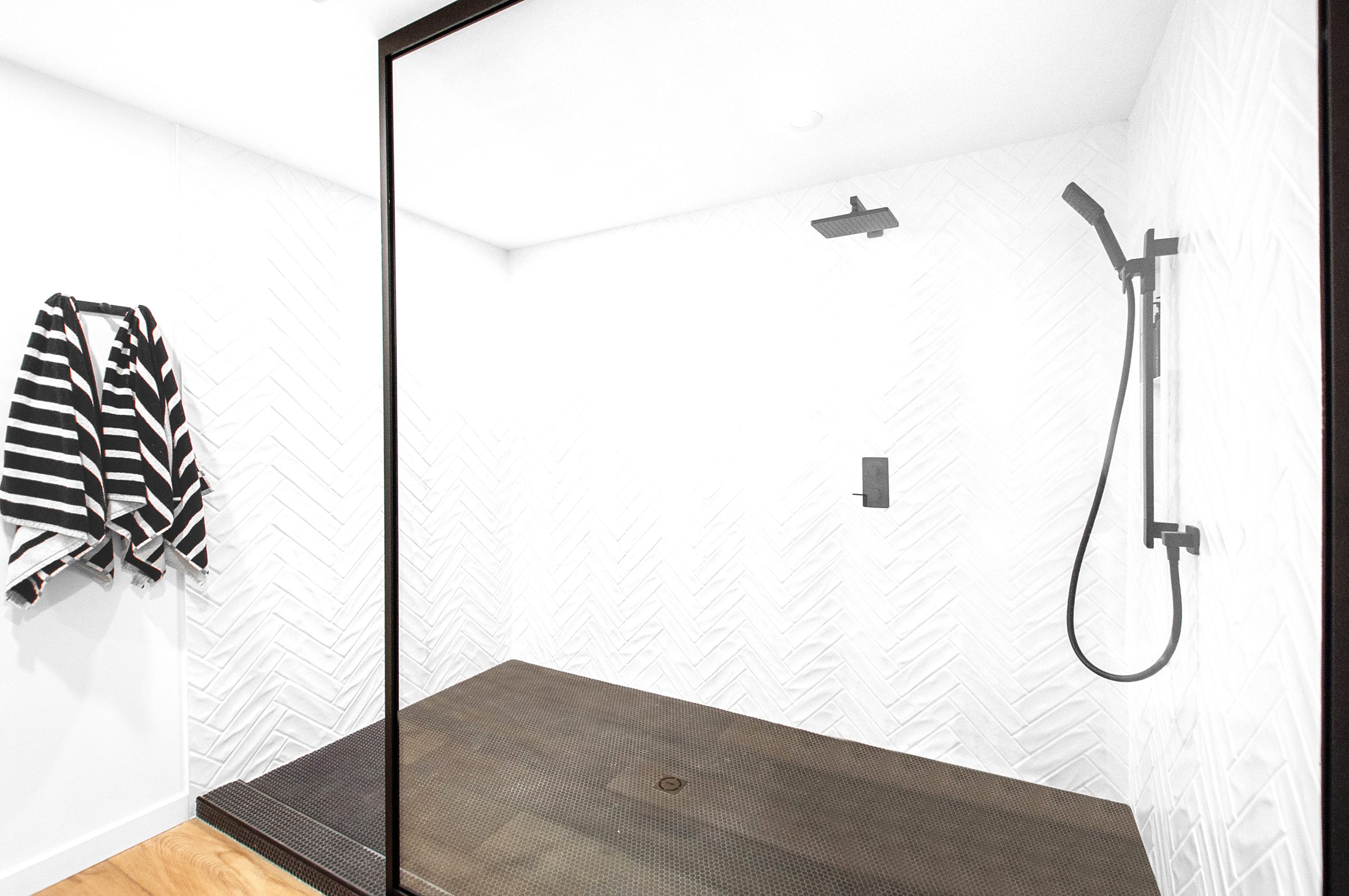 517f4659 5d36 43dc 9113 999c7ae01179